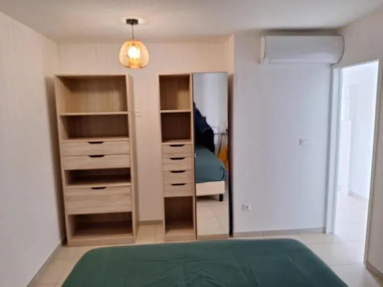 The One 1 Apartment Cul de Sac